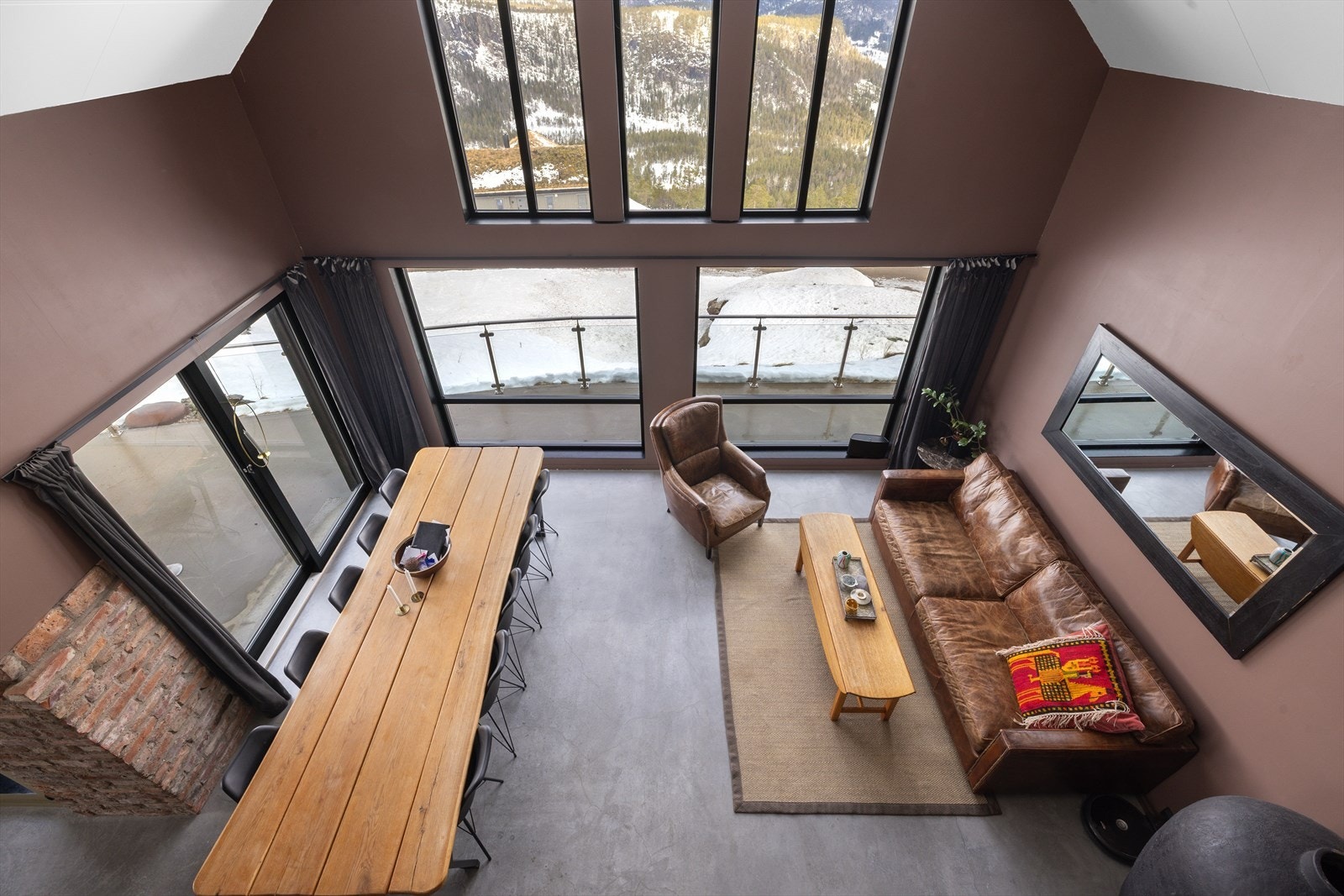 Stue sett fra 2 etg Galleribilde