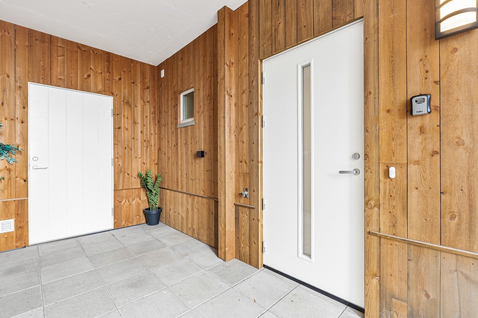 91A - Inngangsparti 1.etg. Galleribilde