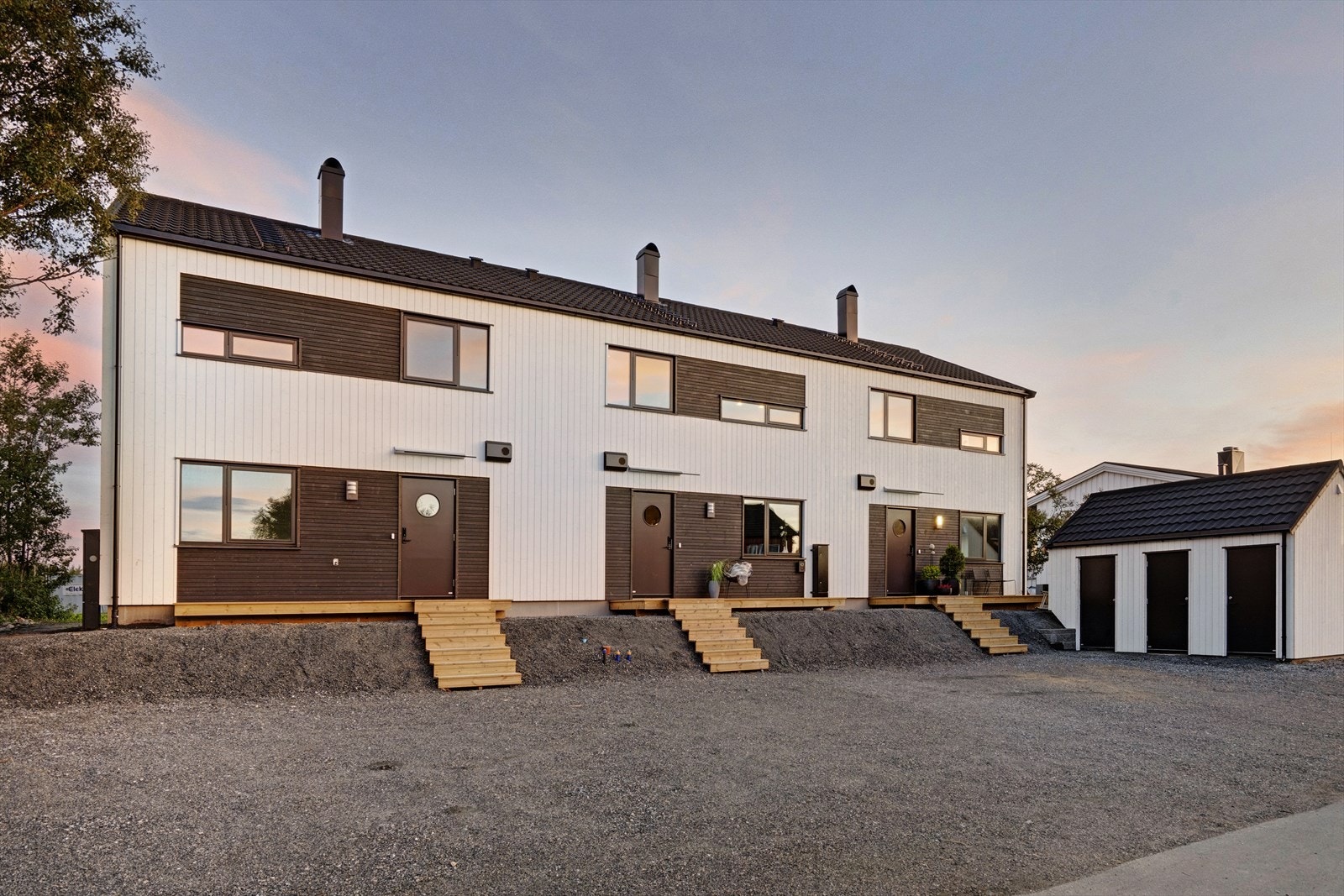 DNB Eiendom ved Georg Rånes Paulsen har gleden av og presentere Gilpresentere Gildeskålveien 56, et nytt ubebodd rekkehus sentralt i vestbyen! Galleribilde