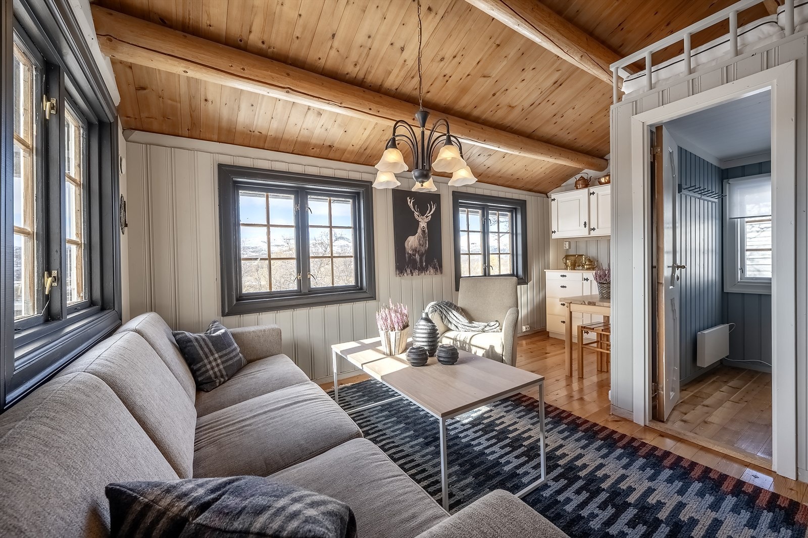 Oppholdsrom i annekset Galleribilde