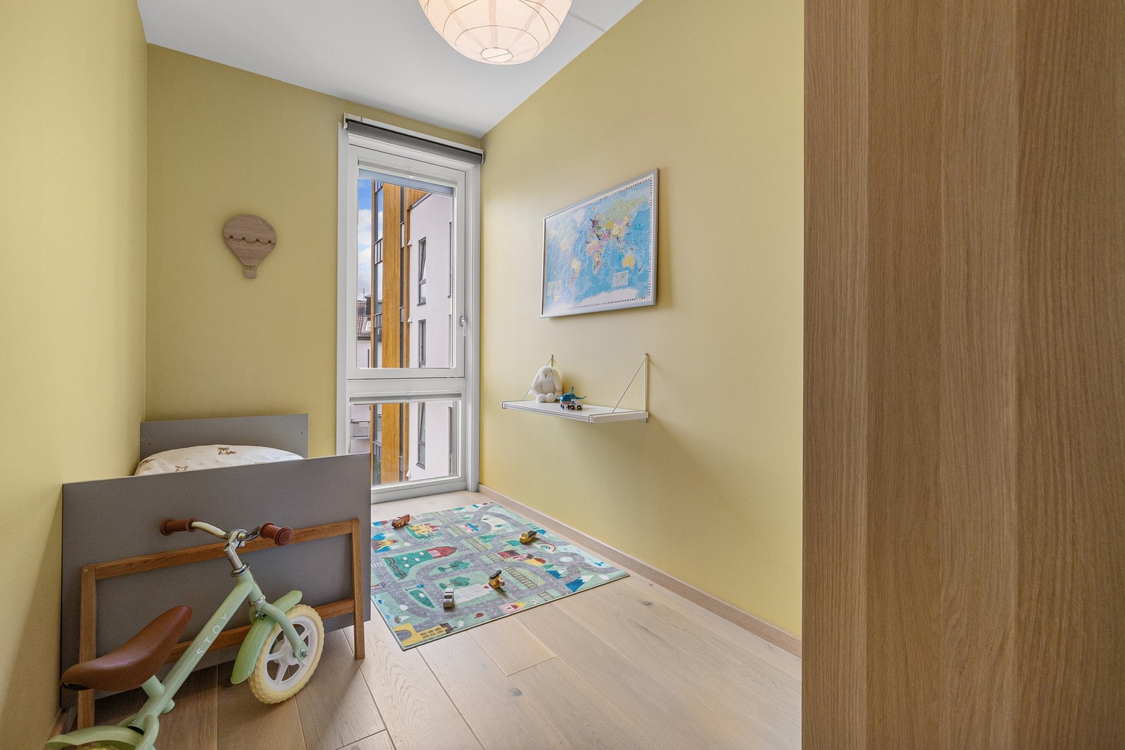 Familievennlig planløsning med 3 soverom. Galleribilde