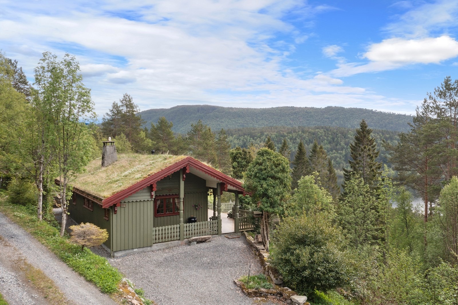 Vadsetvegen 114 | Fasade Galleribilde