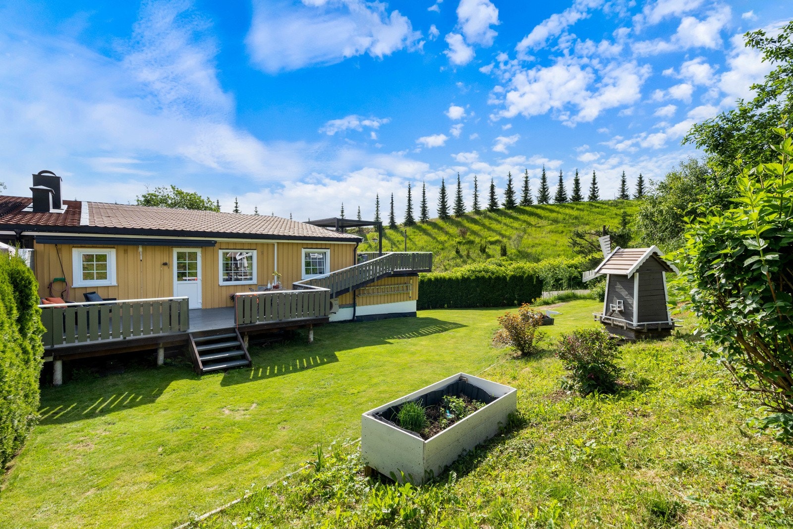 Velkommen til Skogfaret 9A, presentert av Schala & Partners ved Henrik Jensen, tlf. 996 92 427. Galleribilde