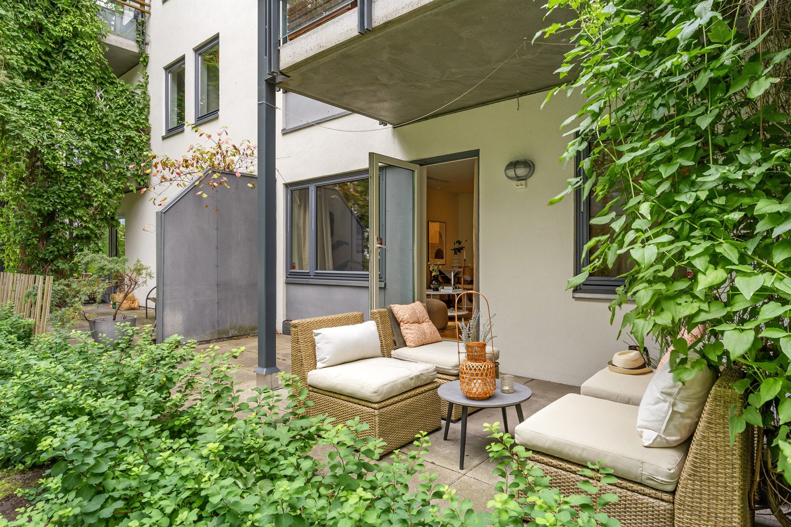 Velkommen til Pilestredet Park 25, en lys og arealeffektiv 2-roms med stor markterrasse på 16 kvm. Galleribilde