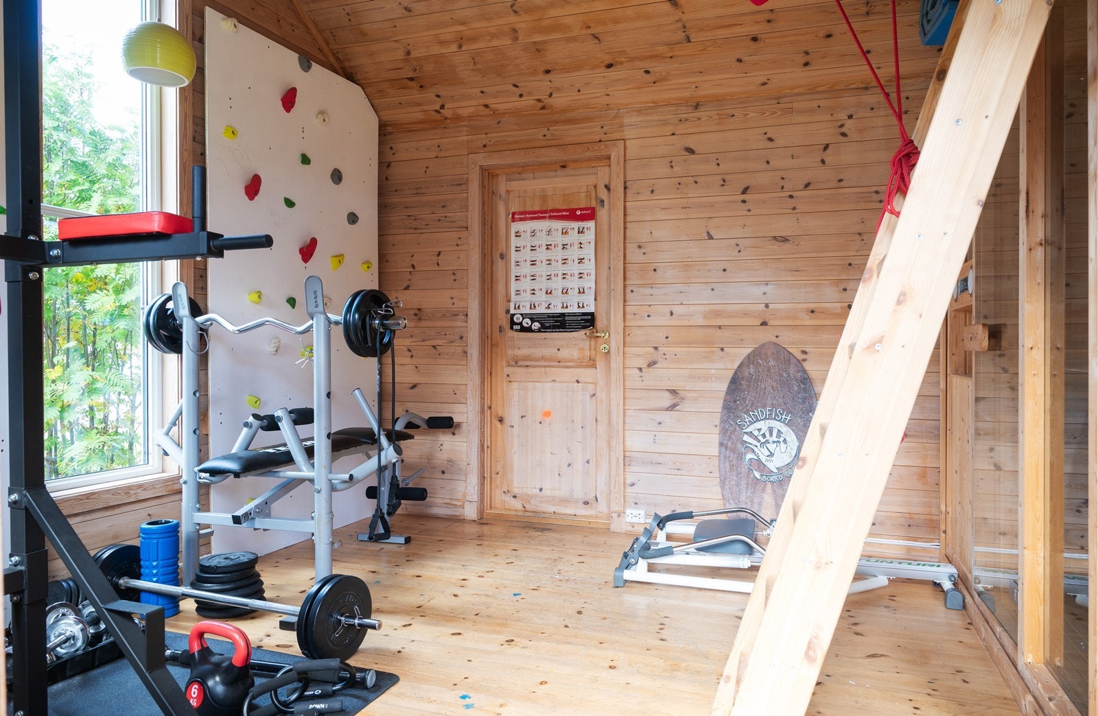Treningsrom i uthuset Galleribilde