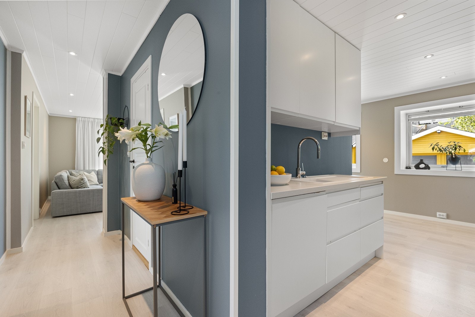 Gang og kjøkken Galleribilde