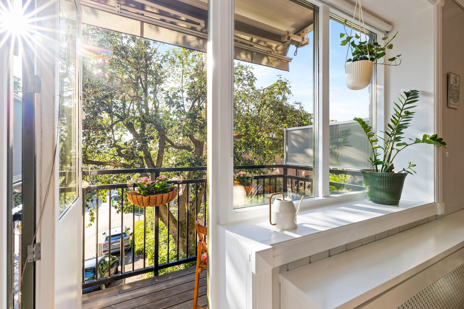 Balkongen fungerer som en forlengelse av leiligheten. Galleribilde