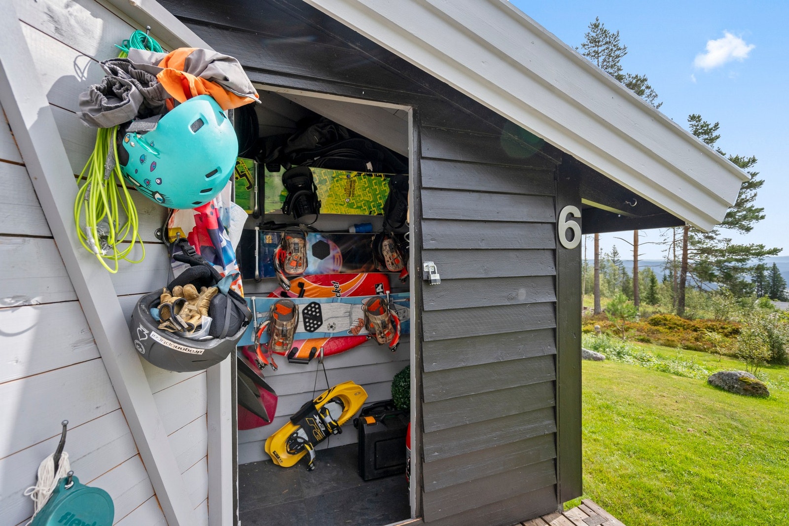 Praktisk utstyrsbod Galleribilde