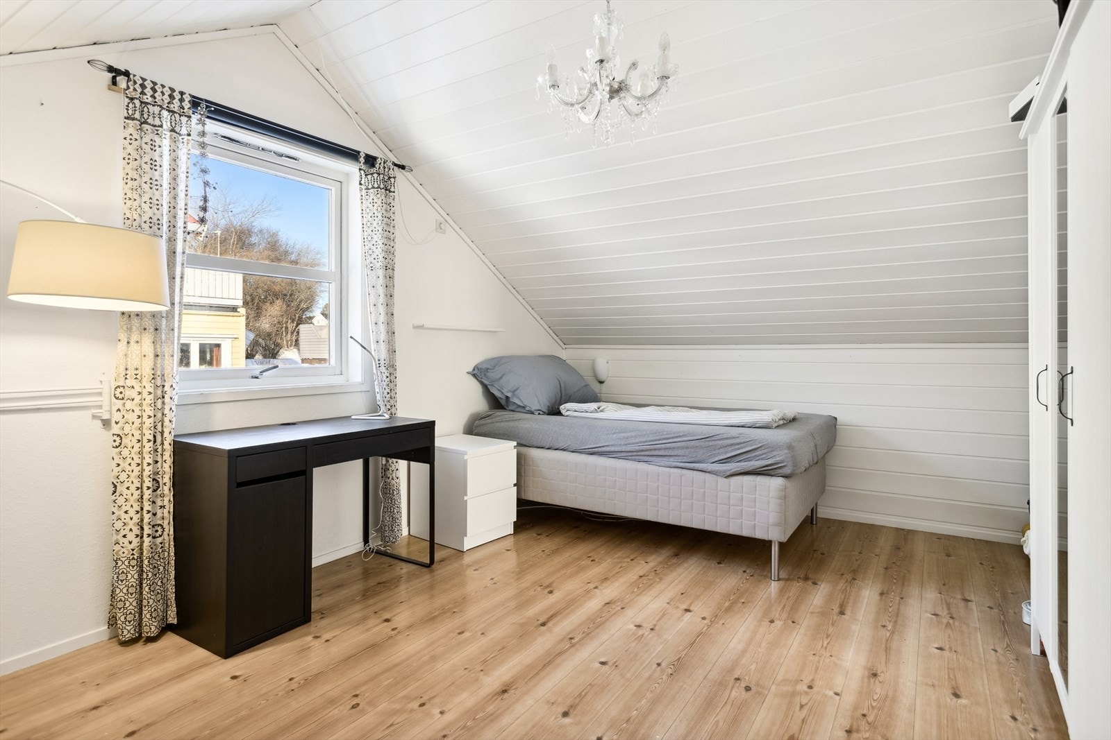 Soverom loft. Galleribilde