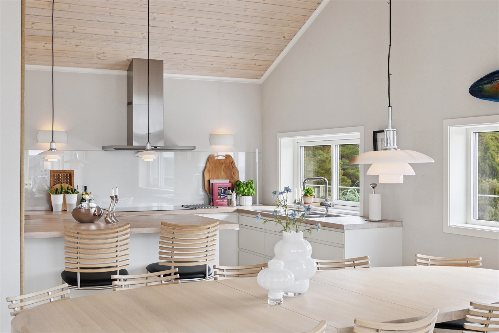 Påkostet og flott kjøkken Galleribilde