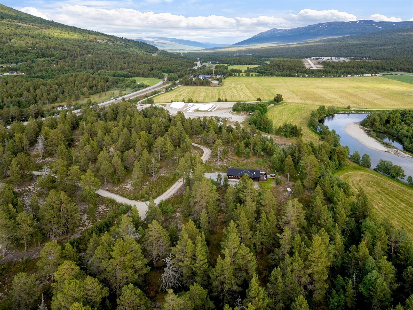 Dronefoto Galleribilde