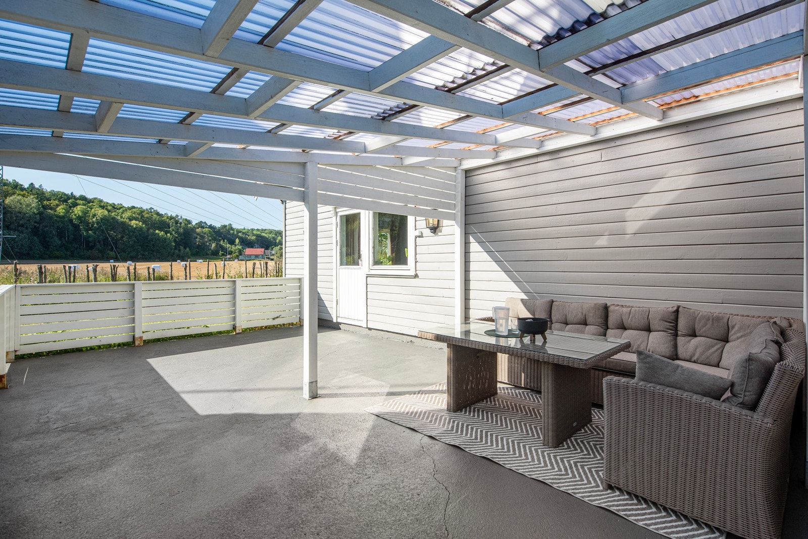 Herfra har du et fritt og fredelig utsyn over det landlige området Galleribilde