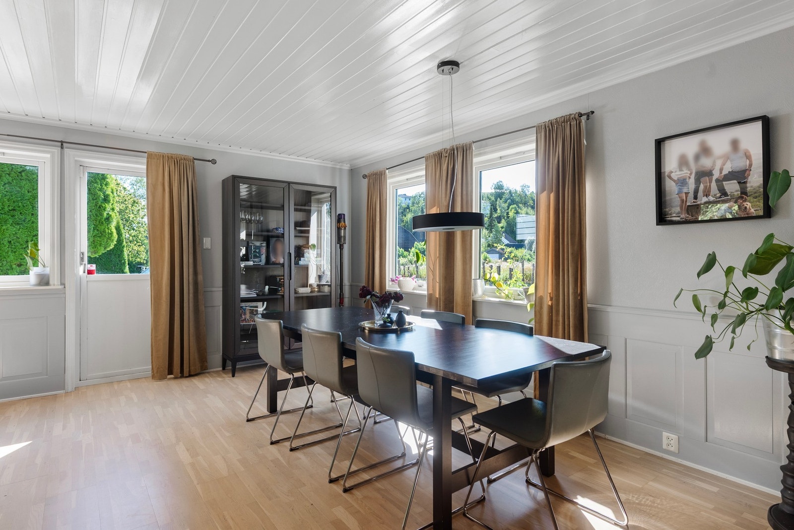 Inviter venner og familie Galleribilde