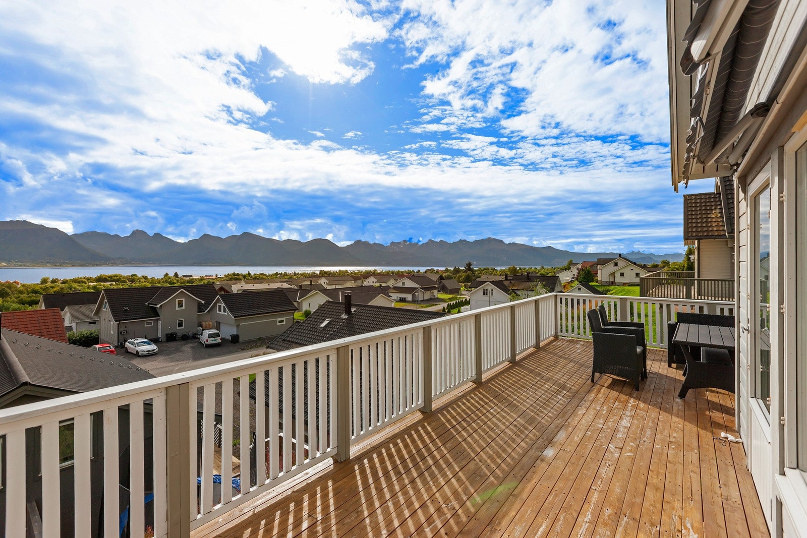 Nydelig utsikt fra veranda. Galleribilde