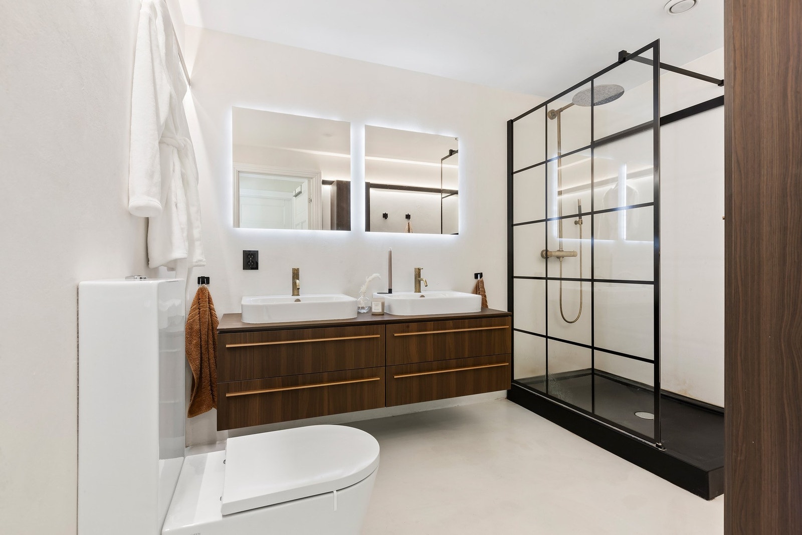 Pent bad med varme i gulv. Galleribilde