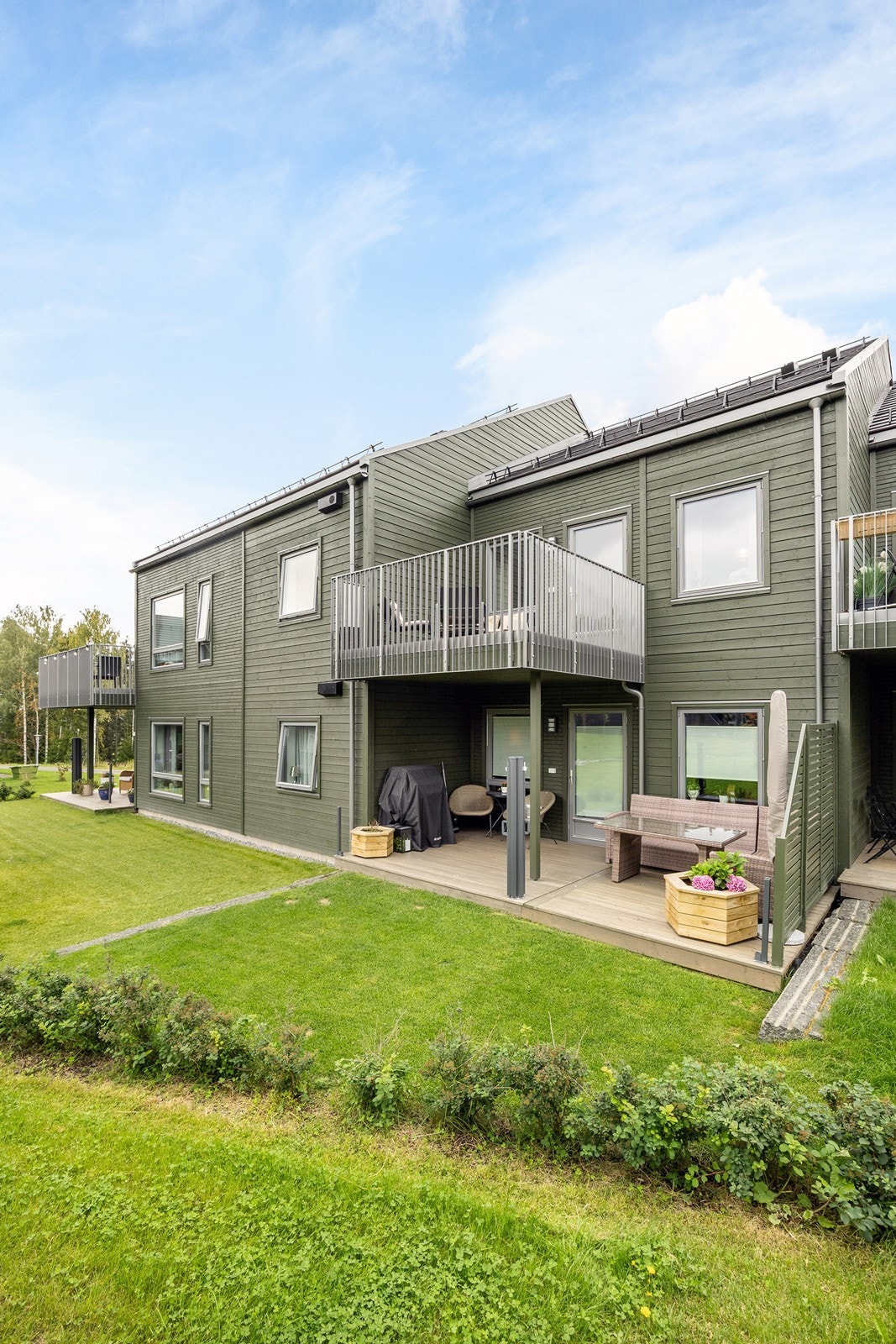 Utendørs er områdene velholdte. Galleribilde