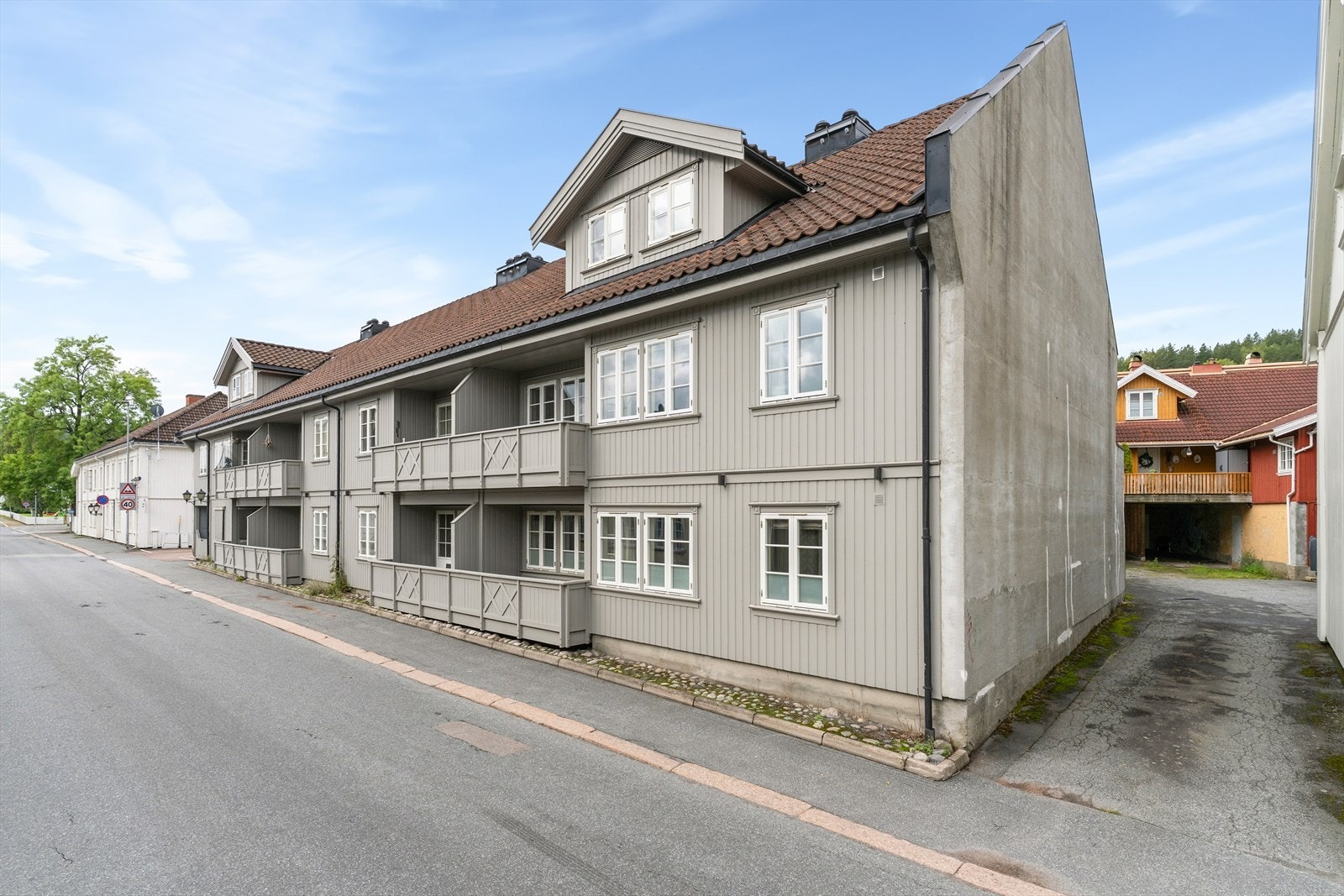 Fasade. Galleribilde