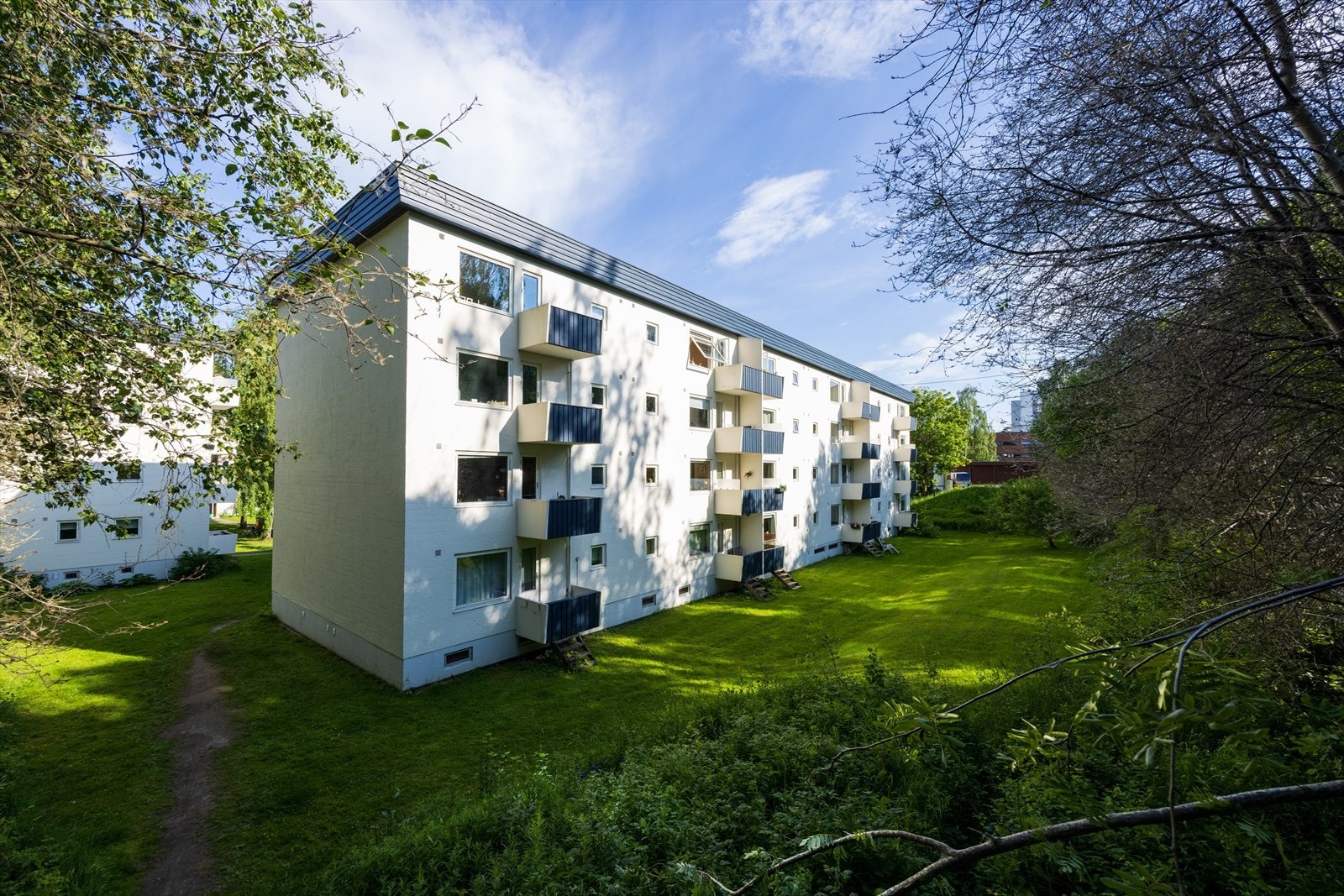 Borettslaget består av totalt 167 leiligheter og er fra 1962 Galleribilde