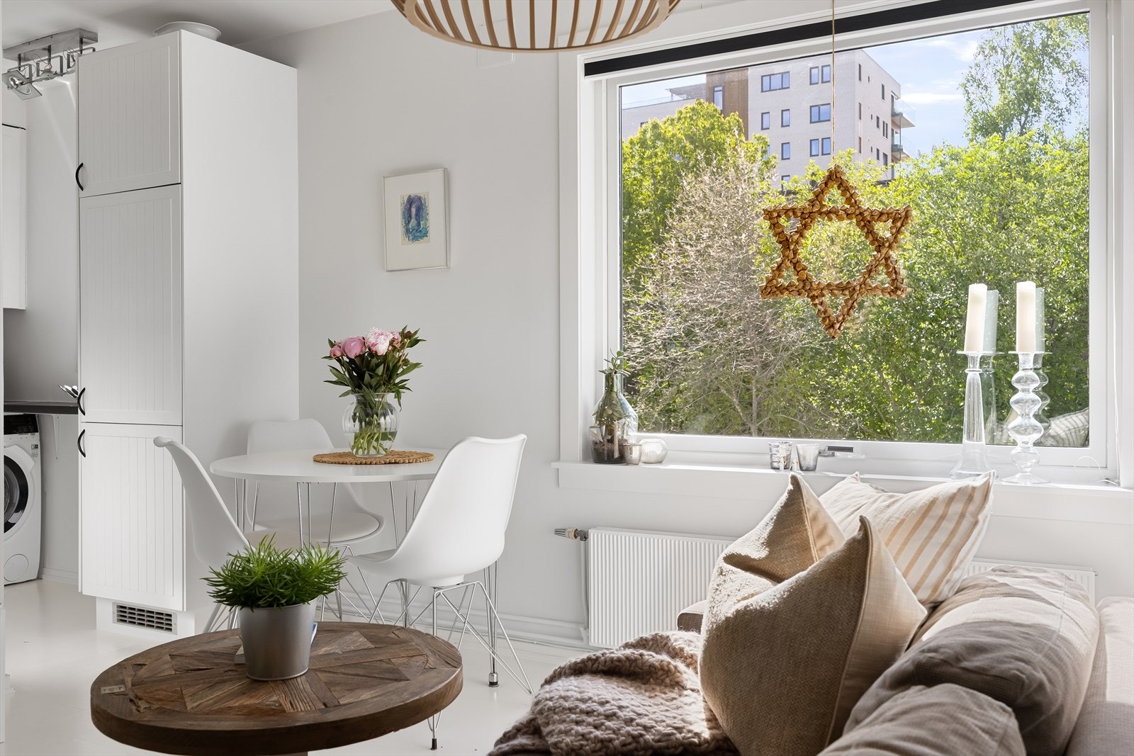 Velkommen til en lys og lekker 2-roms med 2 sovedeler Galleribilde