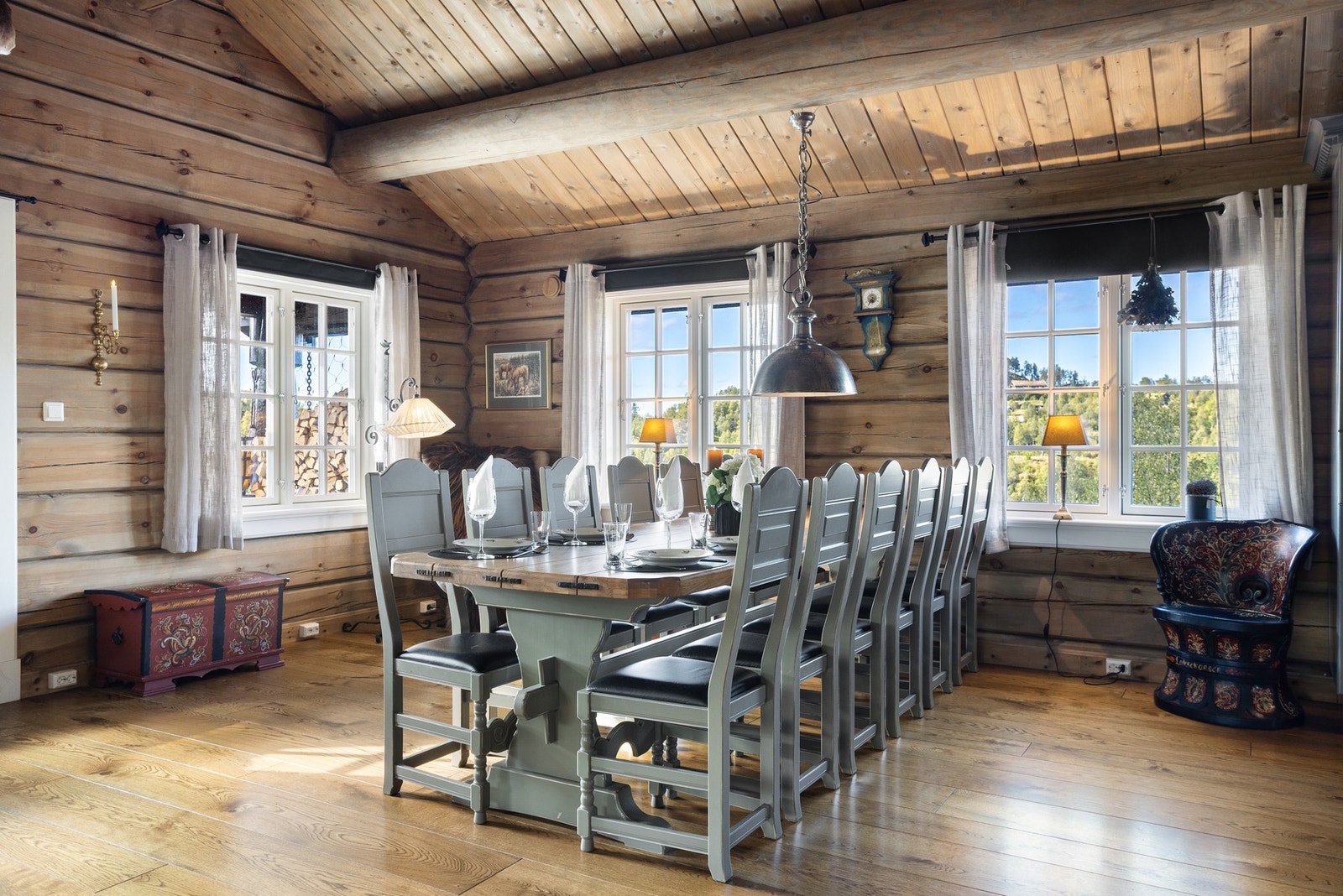 Her kan man samle venner og familie til hyggelige lag og gode måltider Galleribilde