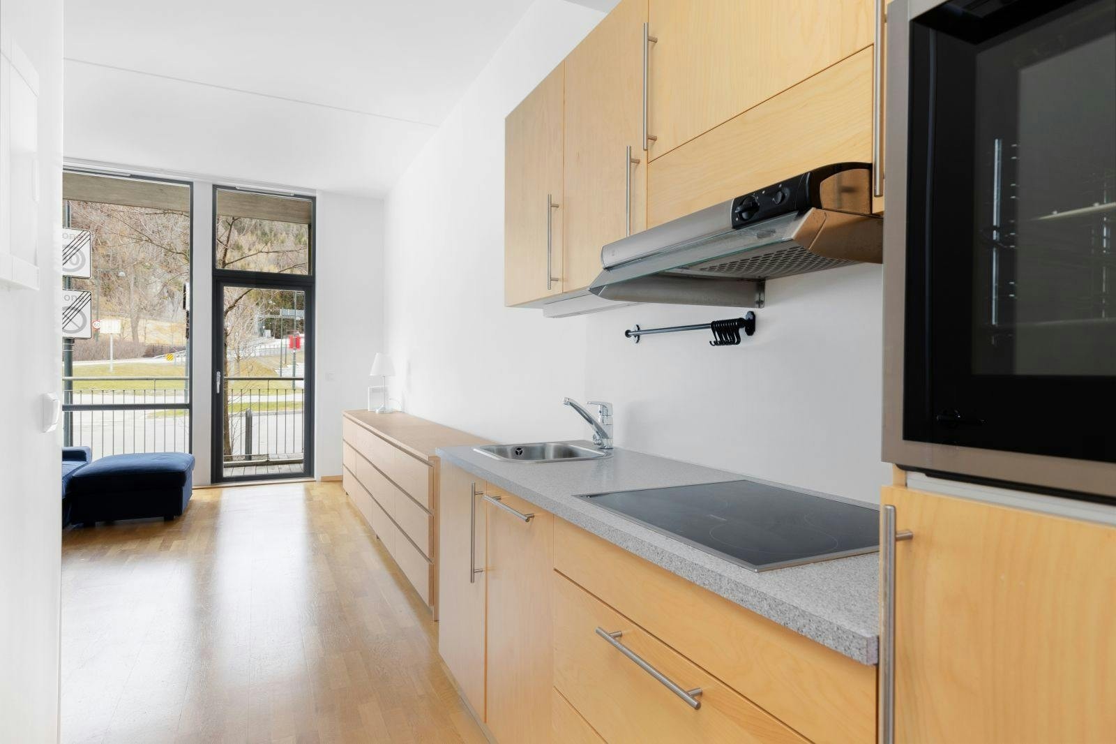 Gjennomgående leilighet med balkong - Sentral beliggenhet Galleribilde