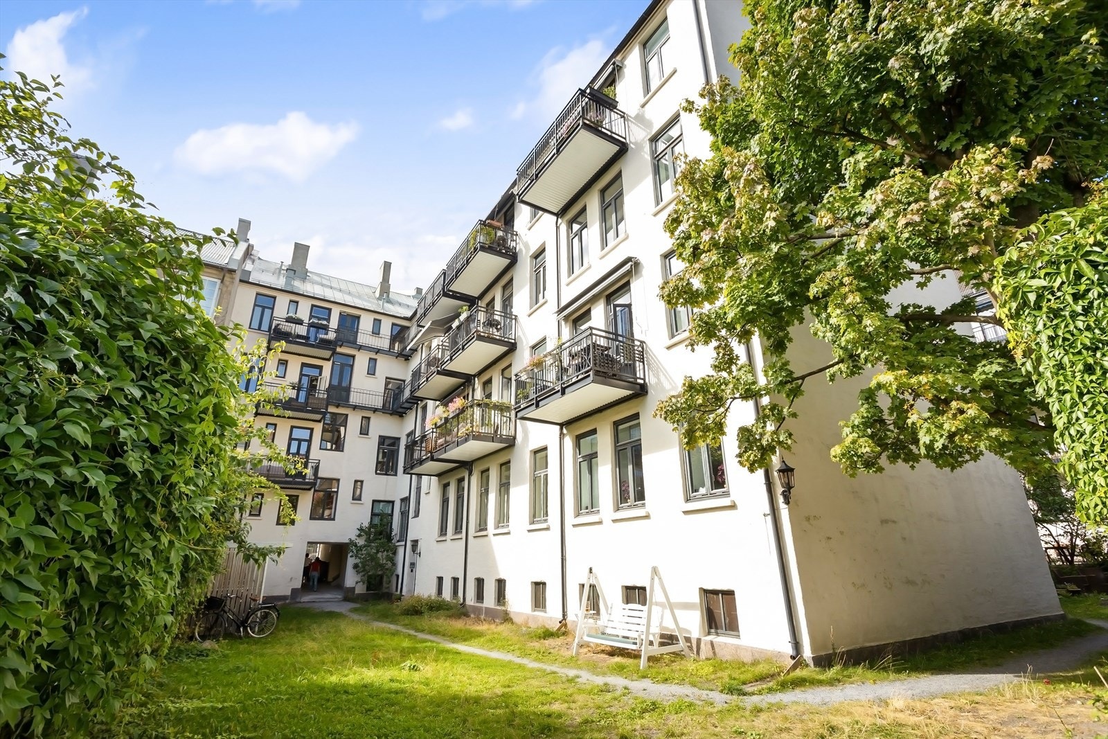 Fasade fra bakgård Galleribilde