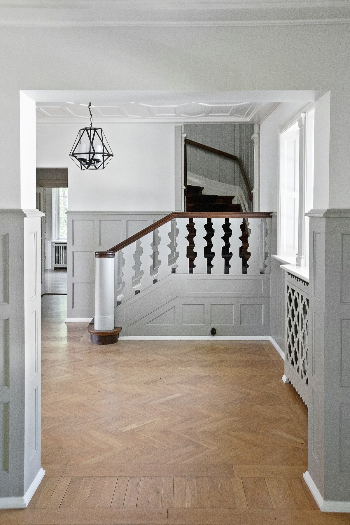 På gulvet er det parkett. Galleribilde