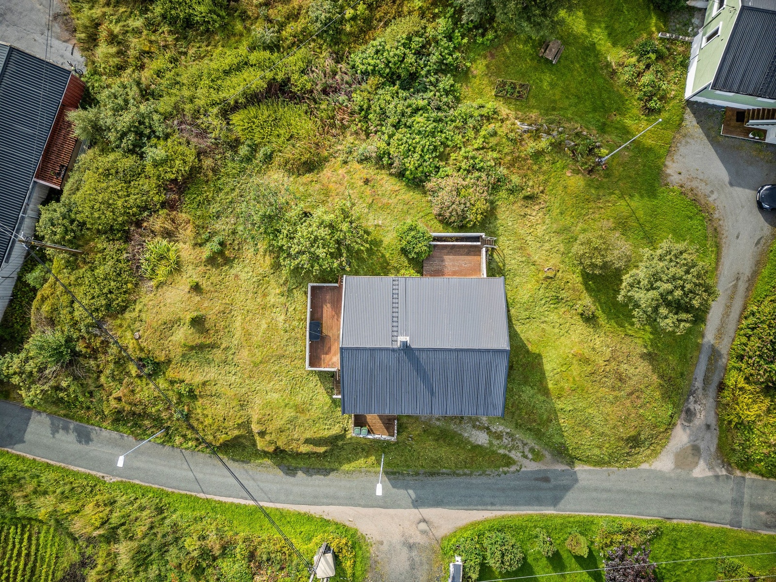 Området byr på svært gode fiskemuligheter. Frøya Havfiskecamp tilbyr gode løsninger dersom man ikke har eget fiskeutstyr. Galleribilde
