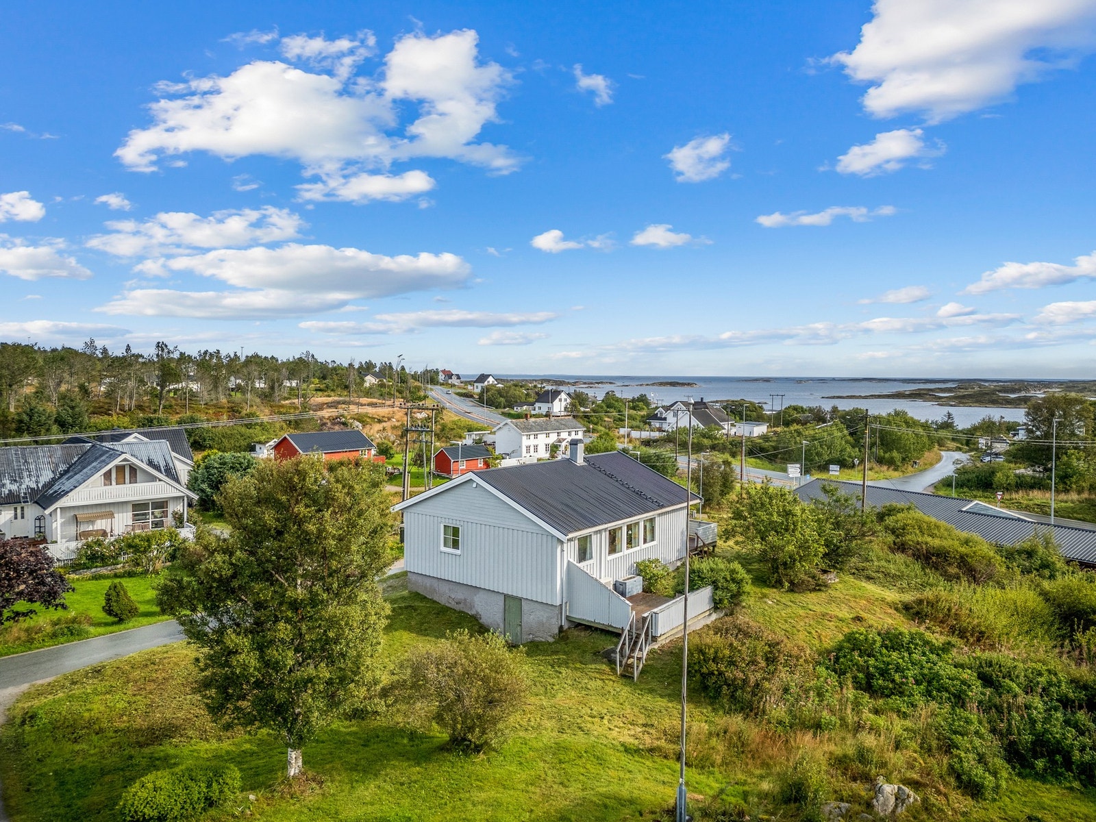 Parkering på egen tomt. Galleribilde