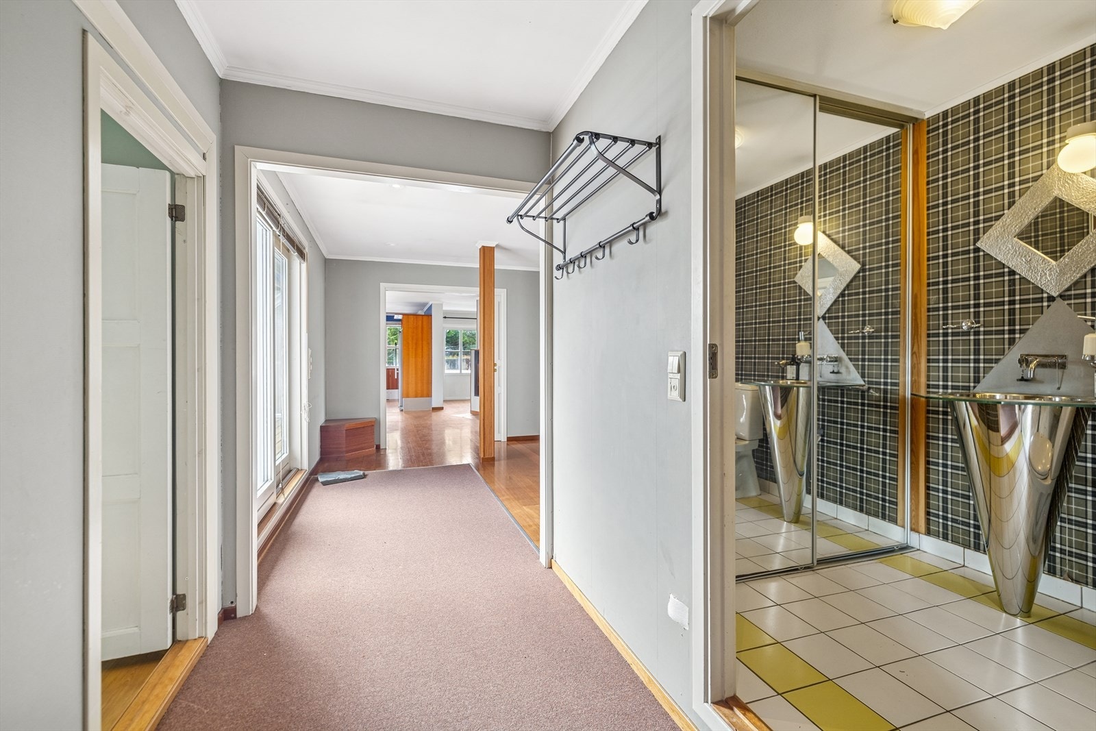 Entrè/gang. Galleribilde