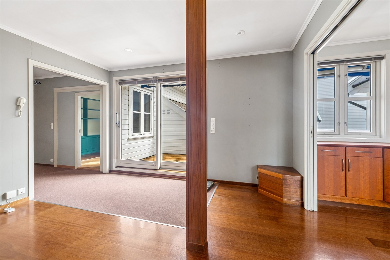 Entrè/gang. Galleribilde