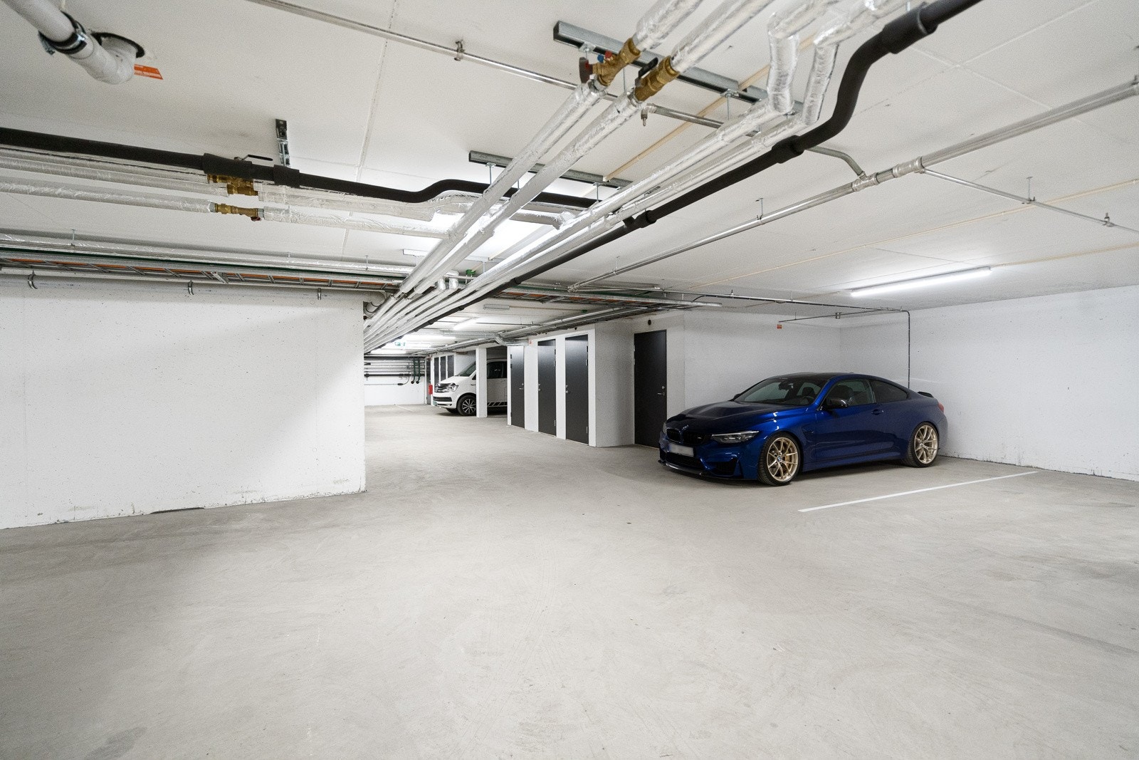 Garasjeanlegg Galleribilde