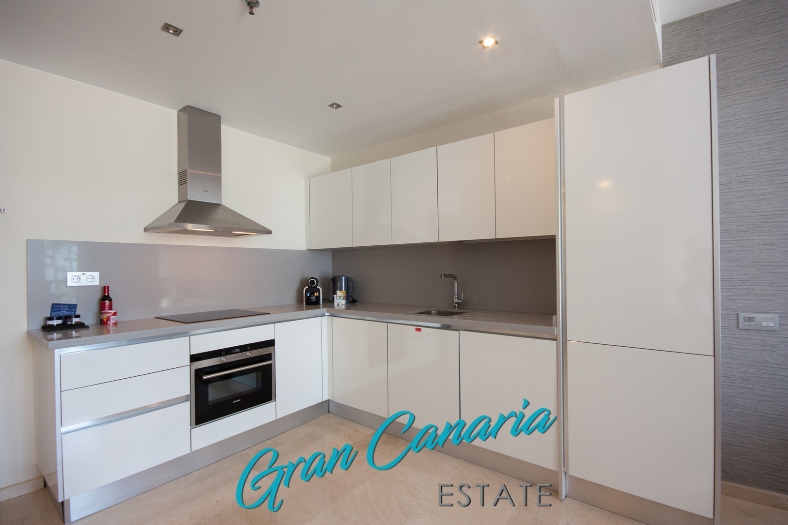 Kjøkken med alle fasiliteter (oppvaskmaskin etc) Galleribilde