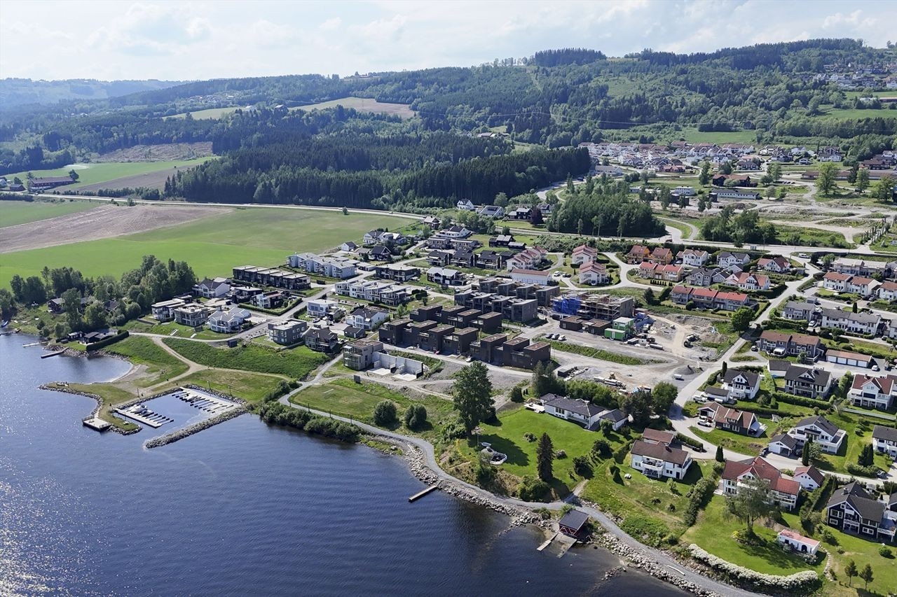 Bondelia Park - et rolig og barnevennlig boligområde med fantastisk beliggenhet ved Mjøsa Galleribilde