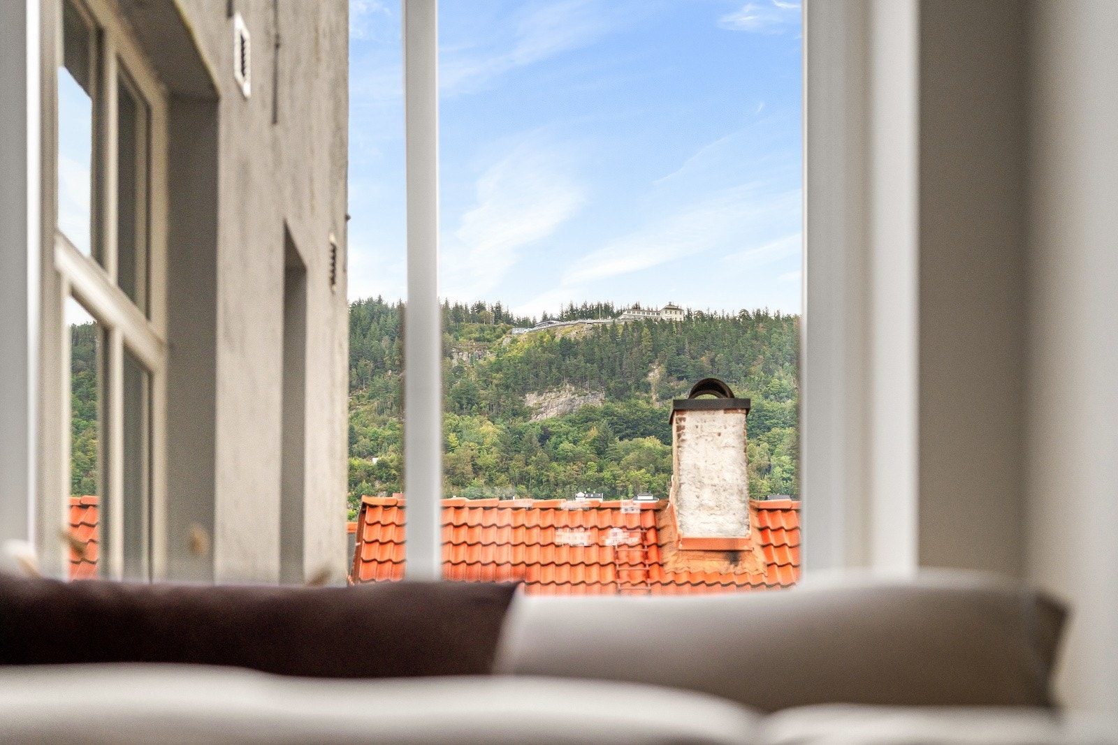 Lekker utsikt fra soveromsvinduet Galleribilde