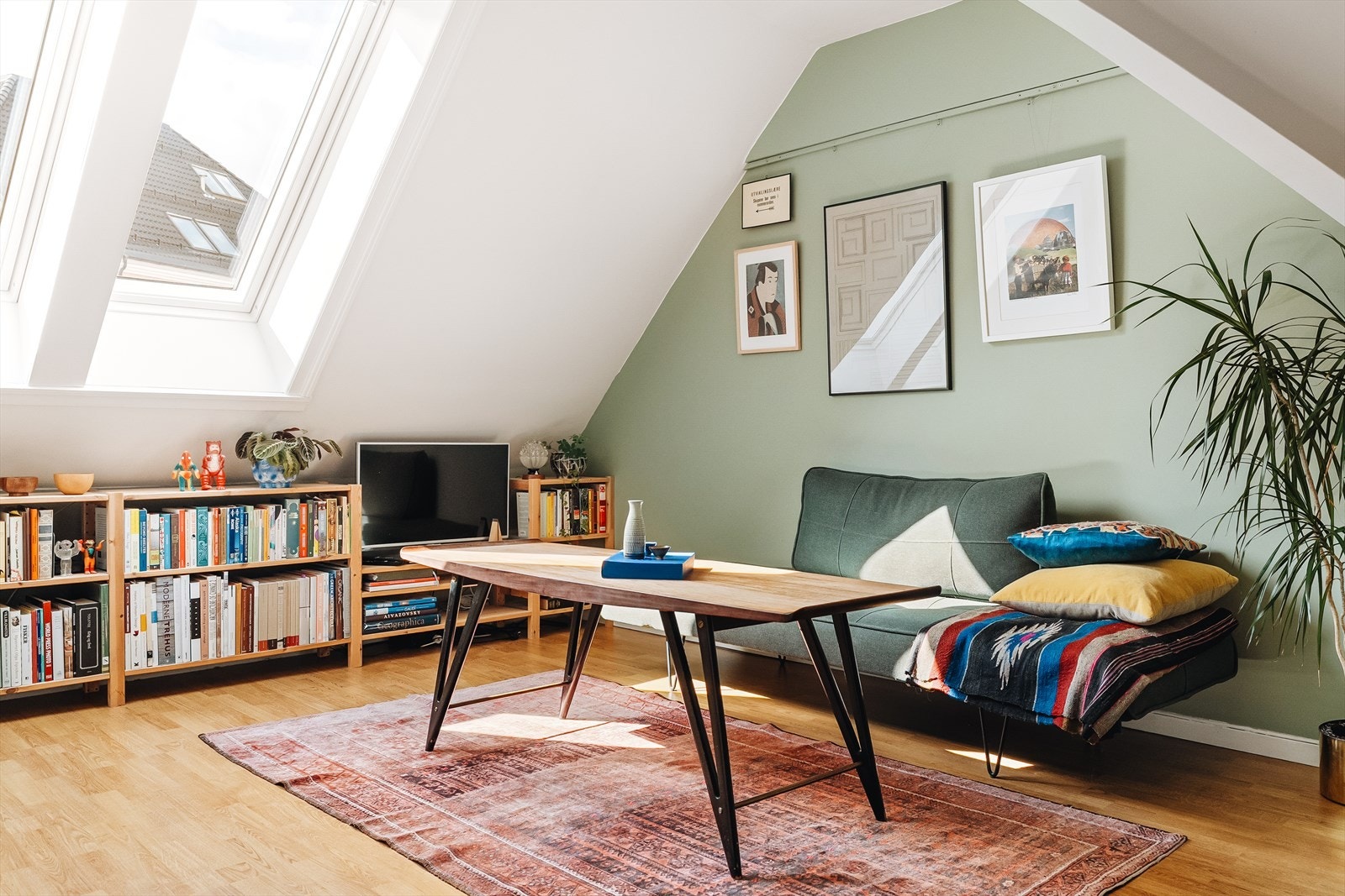 Praktisk plass for sofagruppen. Galleribilde