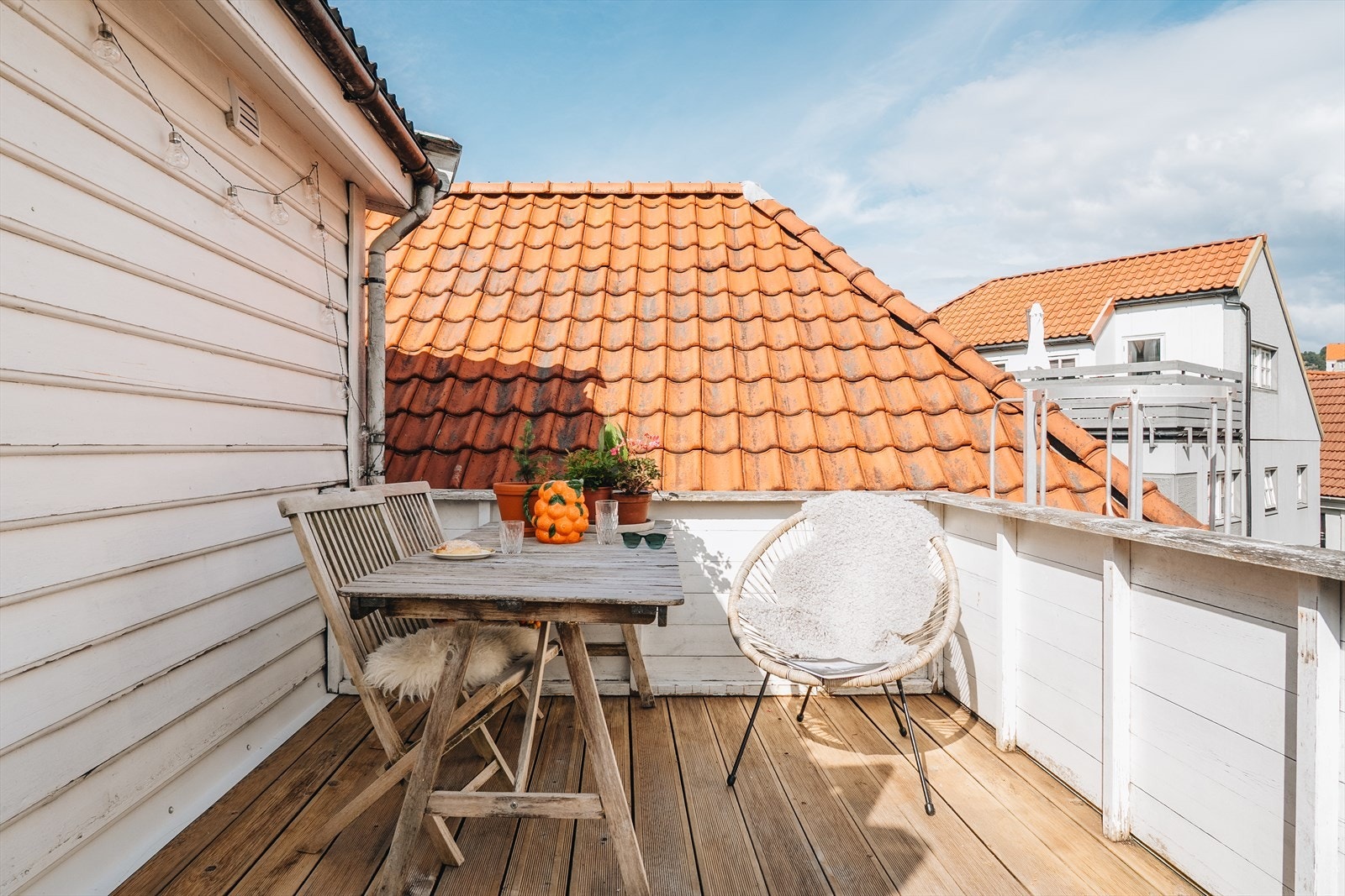 Her kan de fineste dagene nytes! Nydelig utsikt mot omkringliggende fjell. Galleribilde