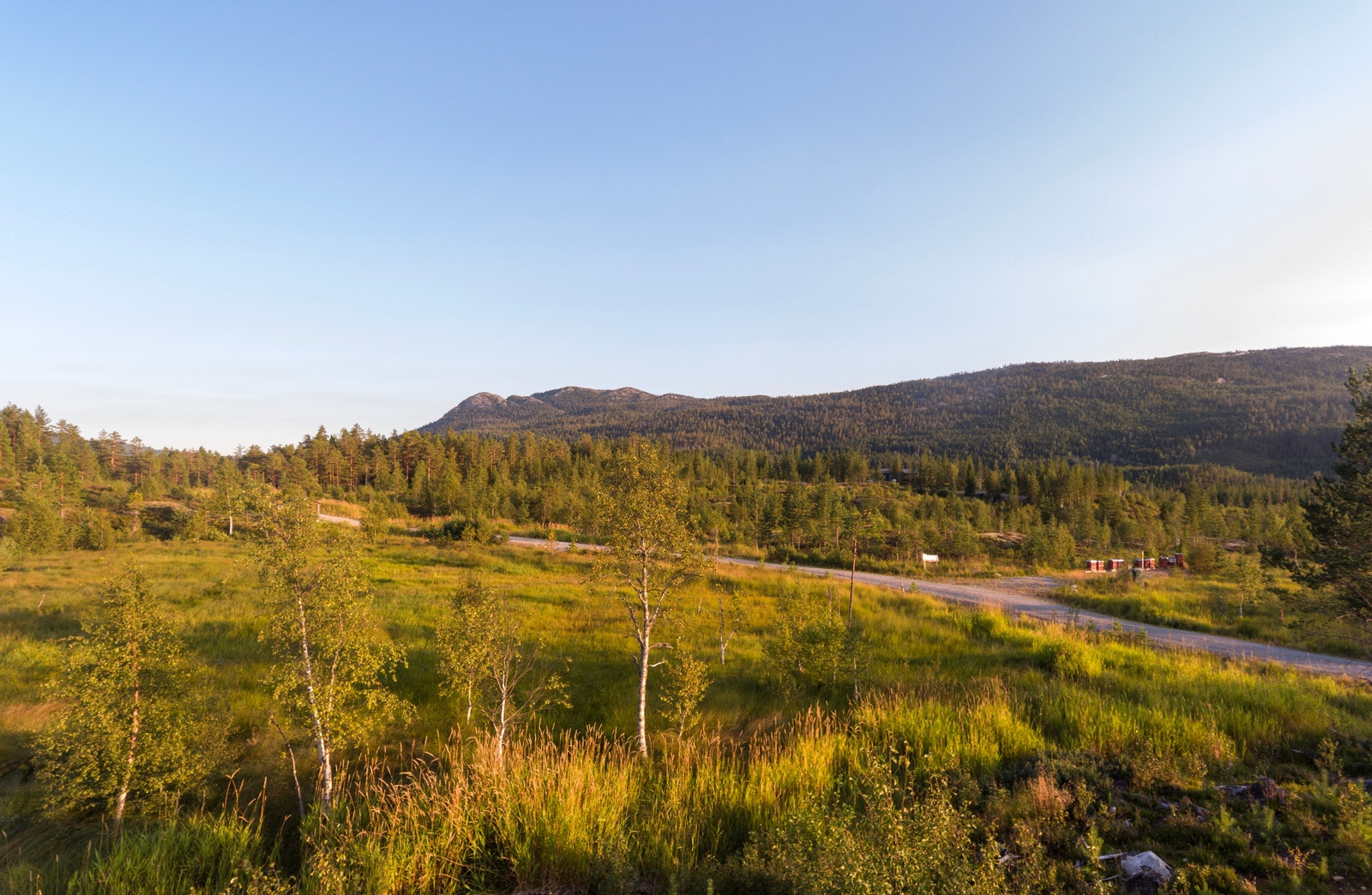 Her ser vi fra tomt 7 som kan bebygges med flere hytter i tunløsning Galleribilde
