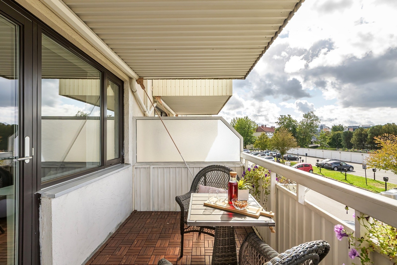 Her får du en romslig og lekker 3-roms andelsleilighet med attraktiv beliggenhet på Teisen. Galleribilde