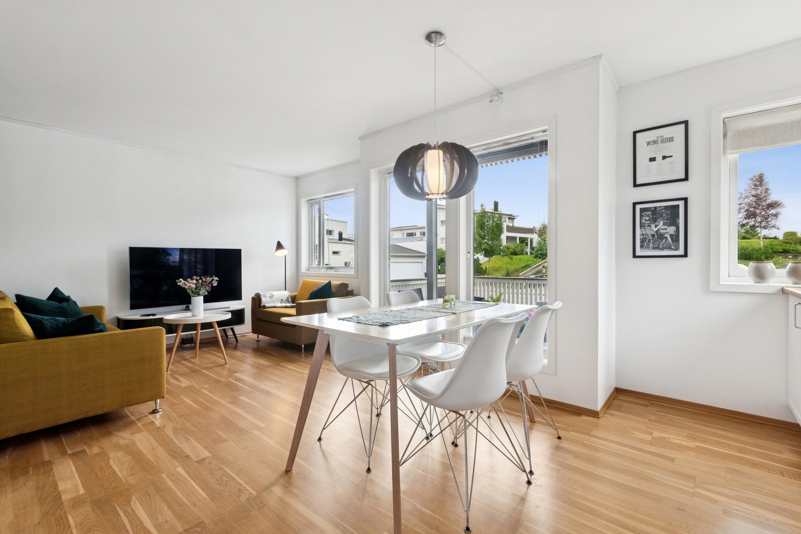 Det er også installert varmekabler i stue. Galleribilde