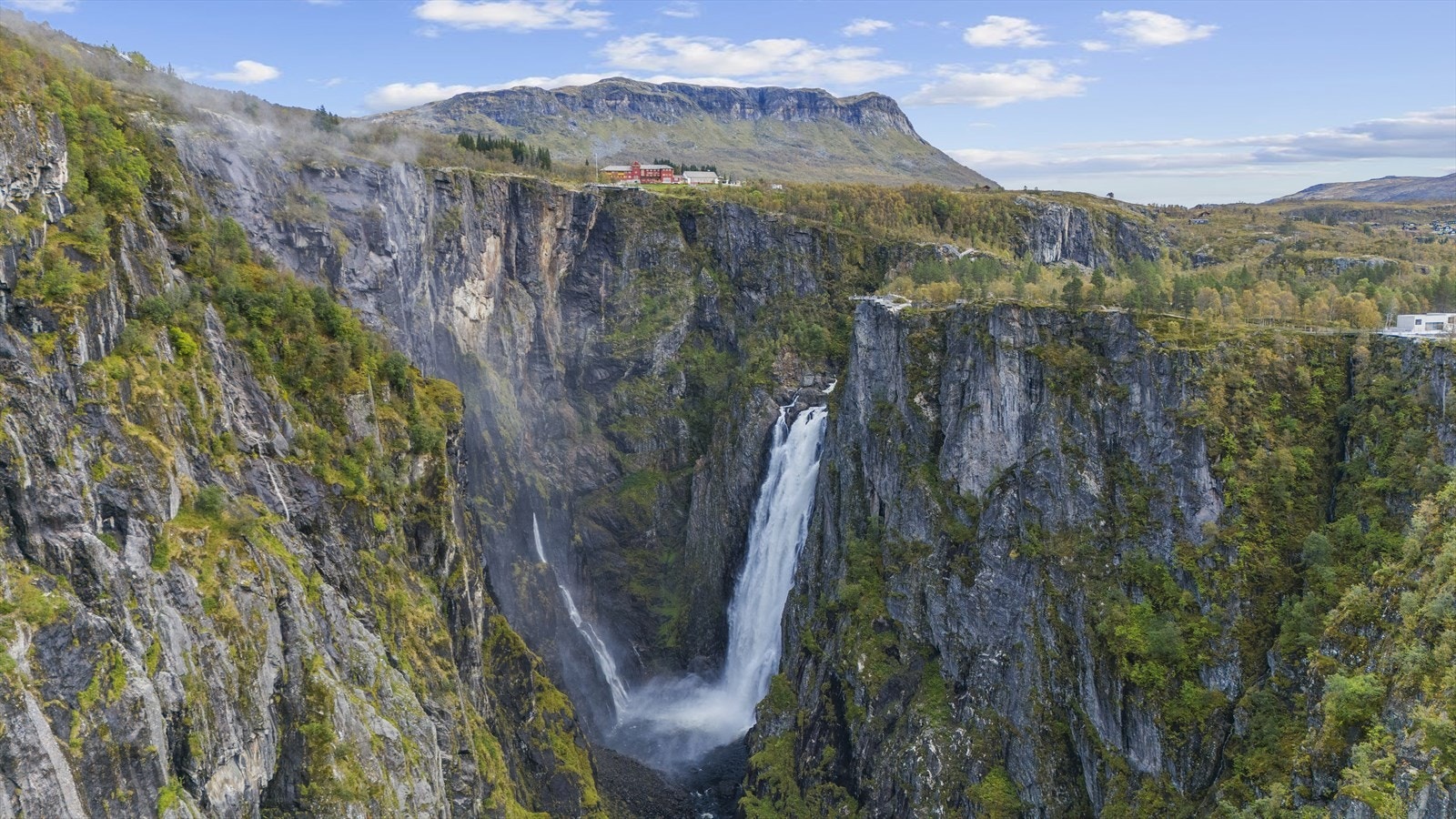 Ikoniske Vøringsfossen er ikke langt unna Galleribilde