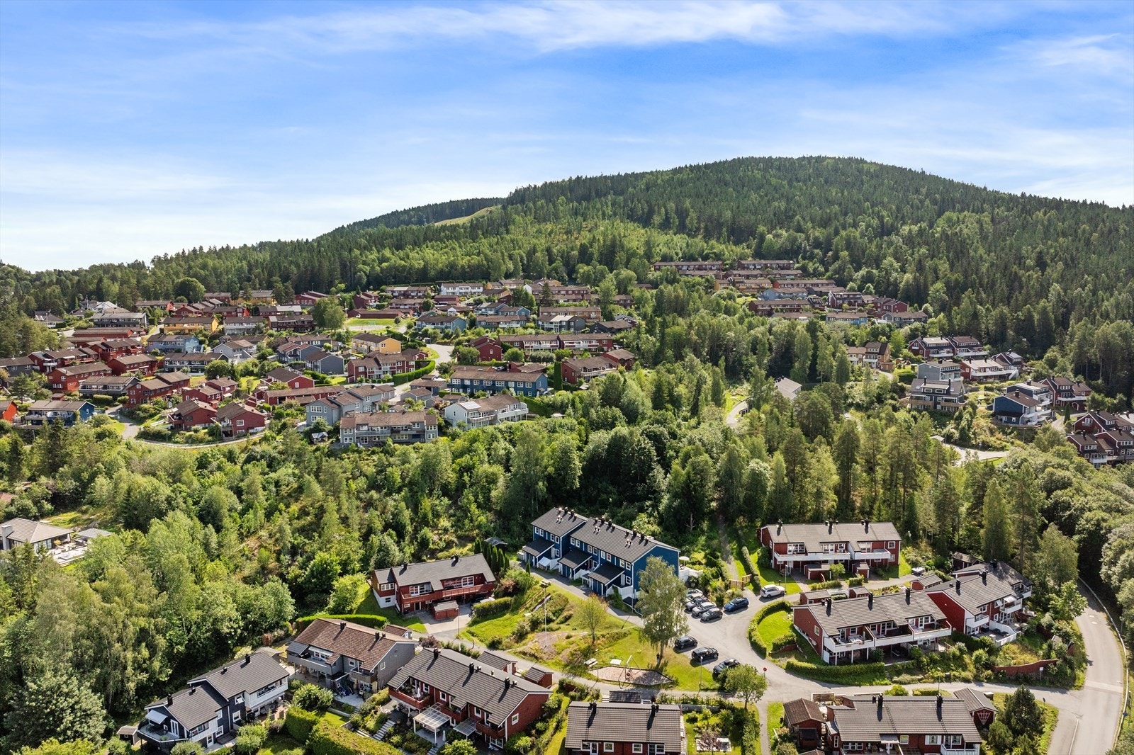 Her får du en skjermet og rolig beliggenhet, med flotte turmuligheter i umiddelbar nærhet. Galleribilde
