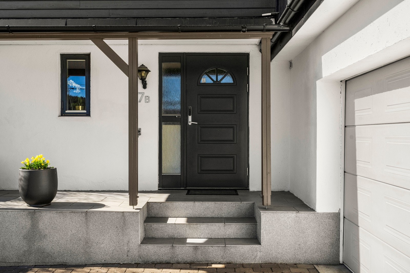 Inngangsparti Galleribilde