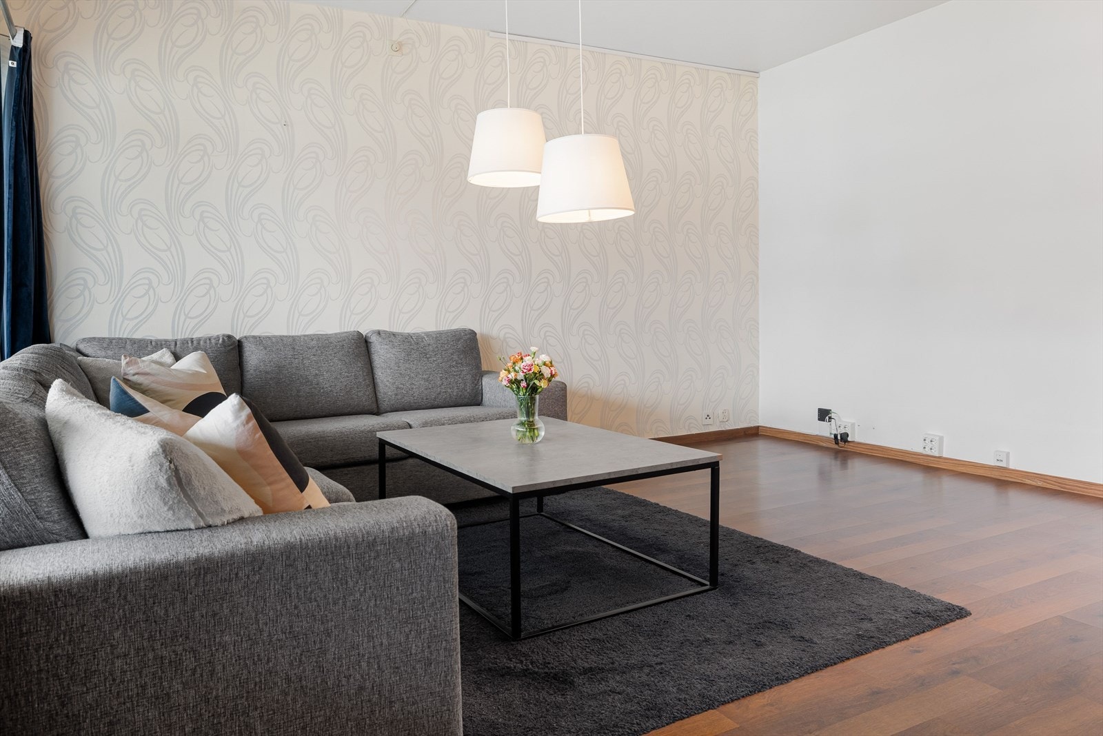 God og naturlig plass for TV og TV-møblement. Galleribilde