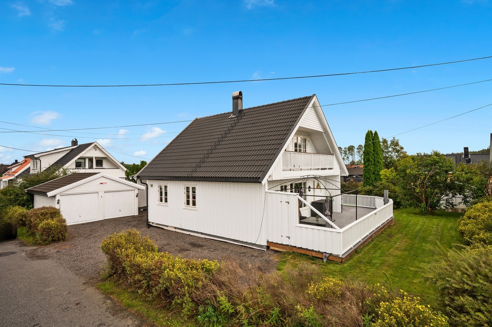 Velkommen til Bamseveien 13 presentert av Eiendomsmegler 1 v/Elin Wik! Galleribilde