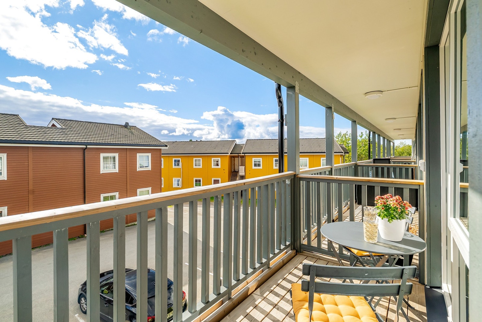 Plass til utemøblement. Galleribilde