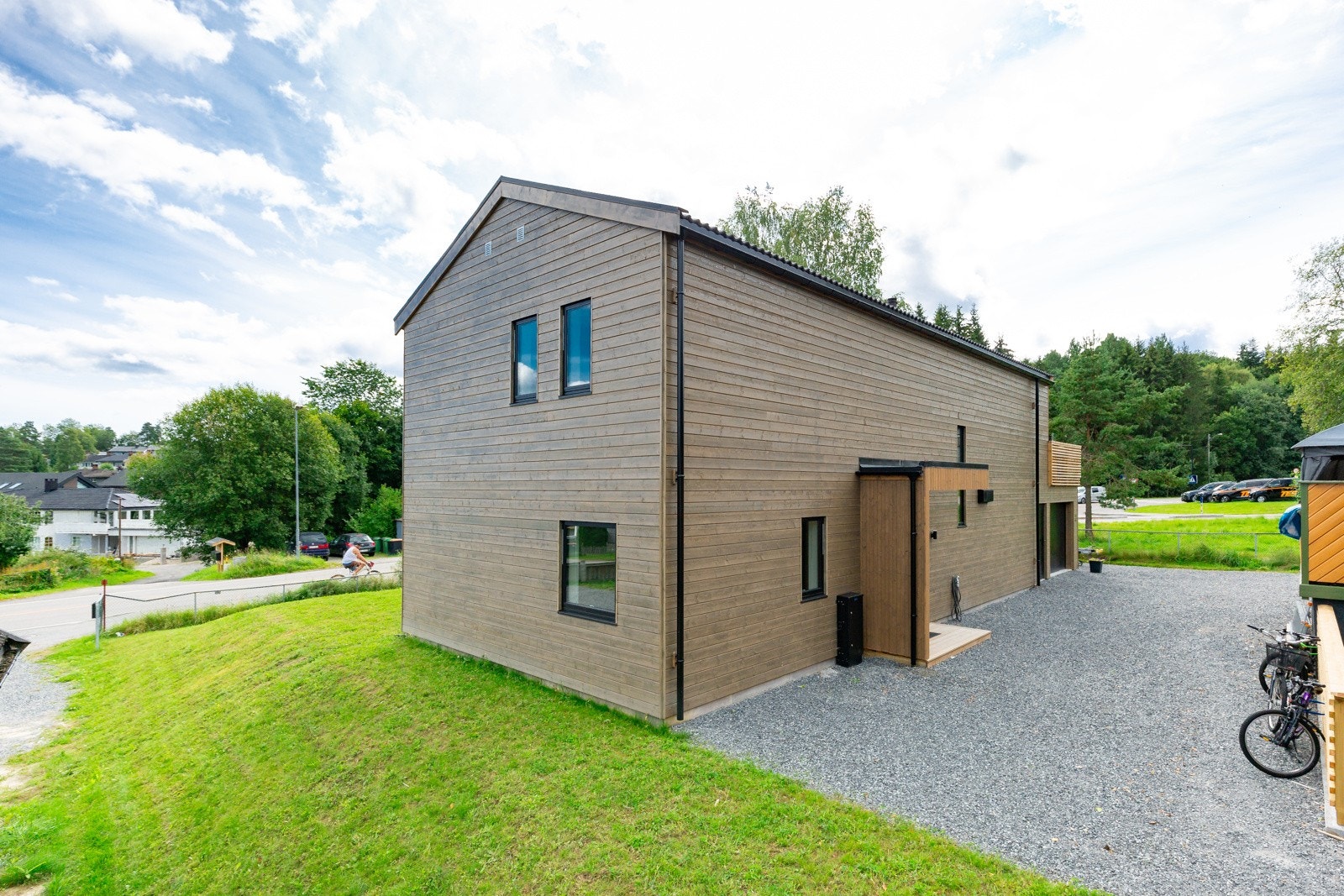 Enebolig med smart planløsning! Galleribilde