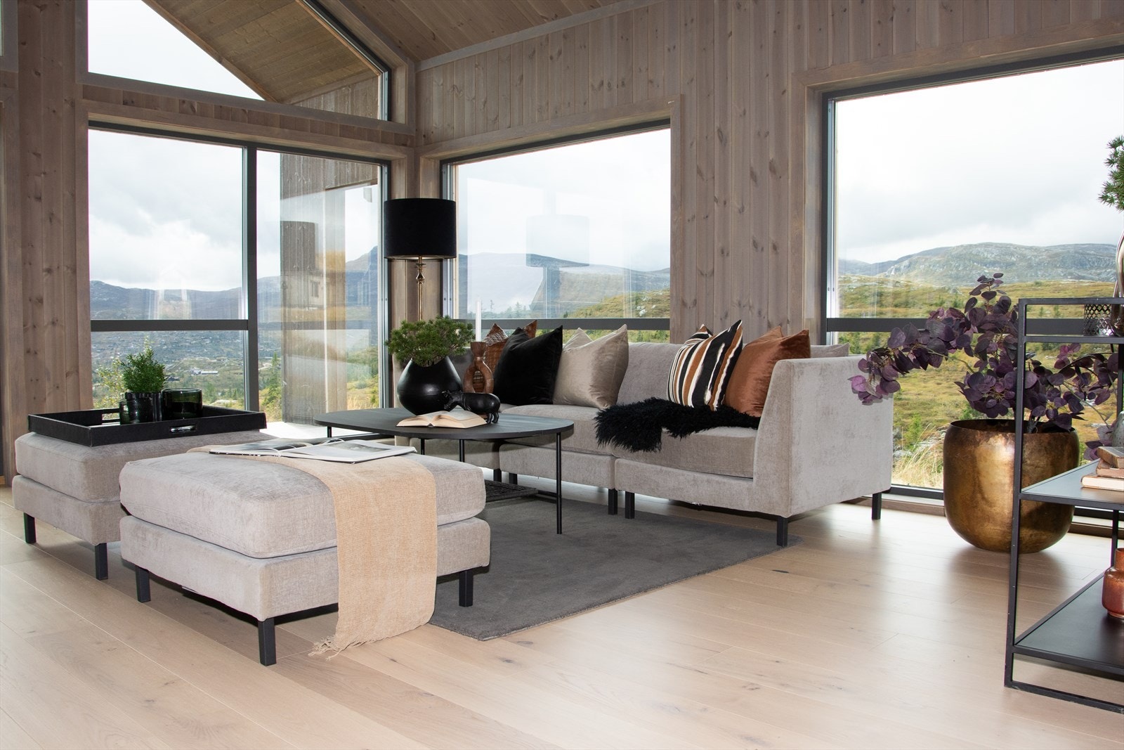 Ta kontakt med megler for visning! Galleribilde