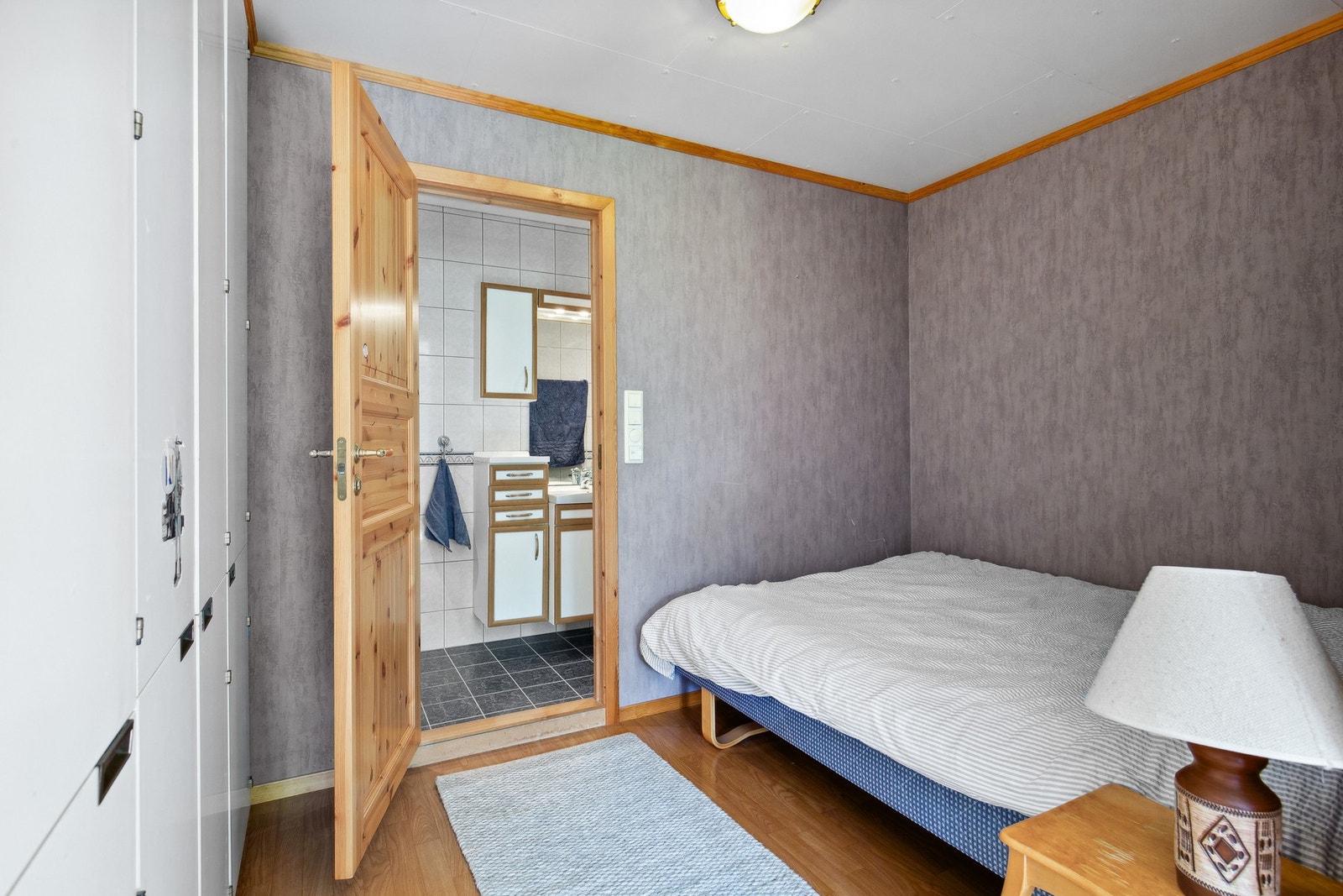 Sovealkove med direkte tilgang til bad nr. 2 Galleribilde