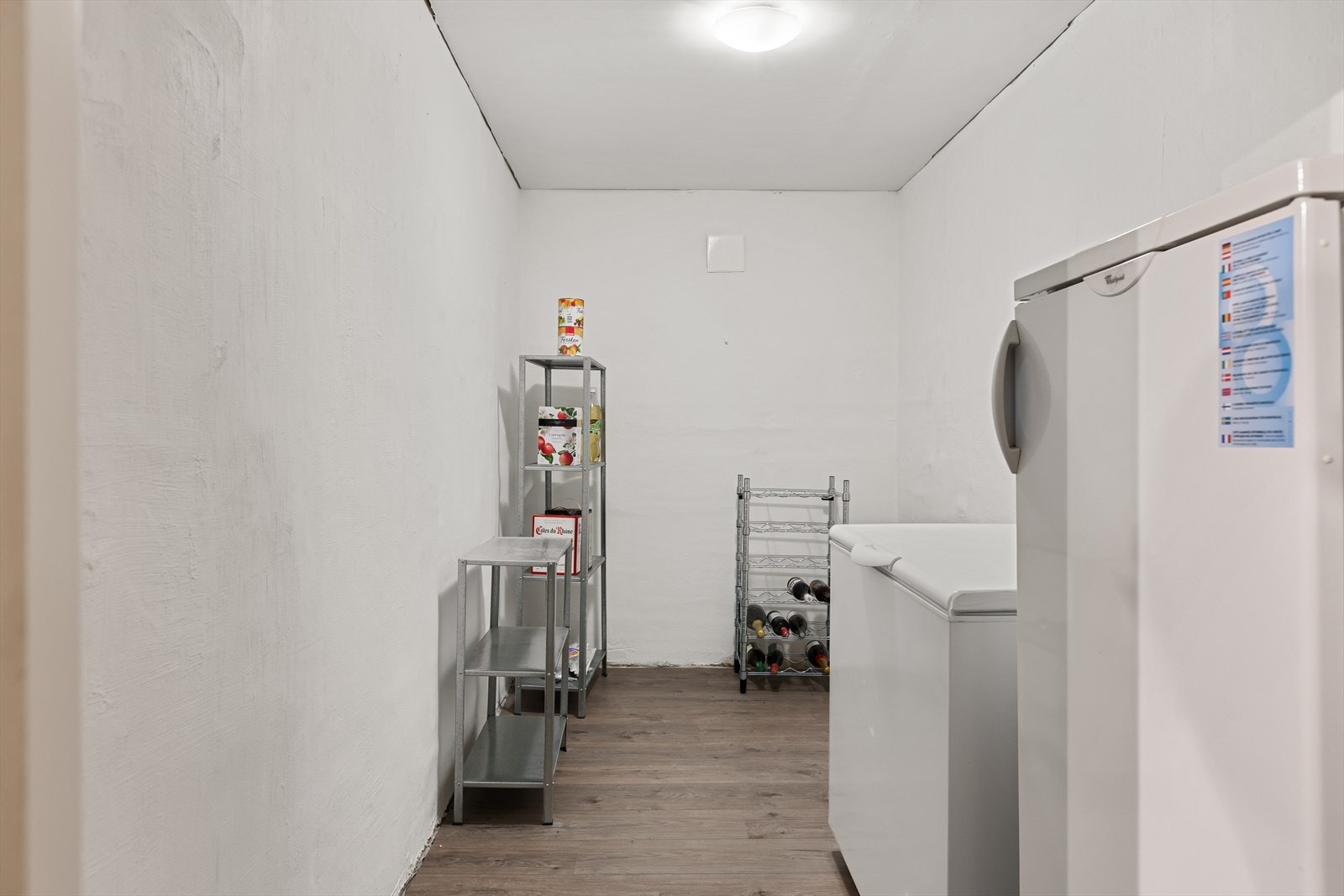 Bod med god oppbevaringsplass. Galleribilde